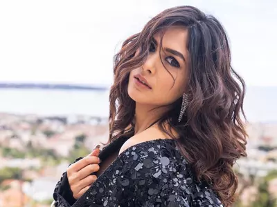 In Pics: Mrunal Thakur Takes Over The Internet By Storm With Her Debut At Cannes Festival 2023