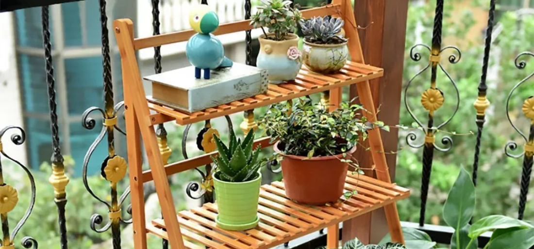 StairStep Plant Stand A Great Way To Display Variety Of Flora