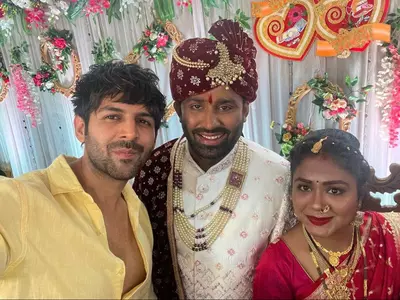 Kartik Aaryan at his bodyguard Sachin's wedding with Surekha
