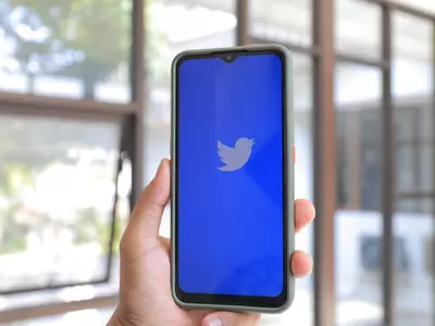 After Another Abrupt Update, Everyone's Blue Tick On Twitter Is Now Equal