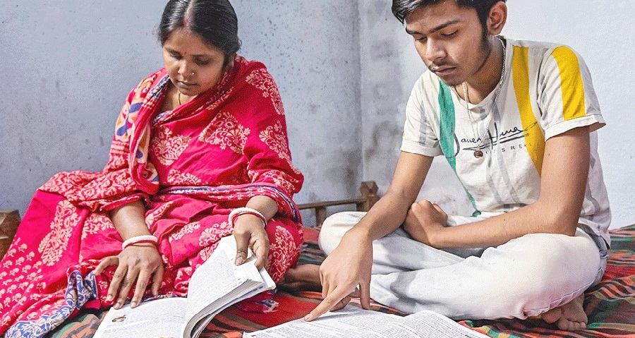 WBCHSE mother son duo clear 12th 