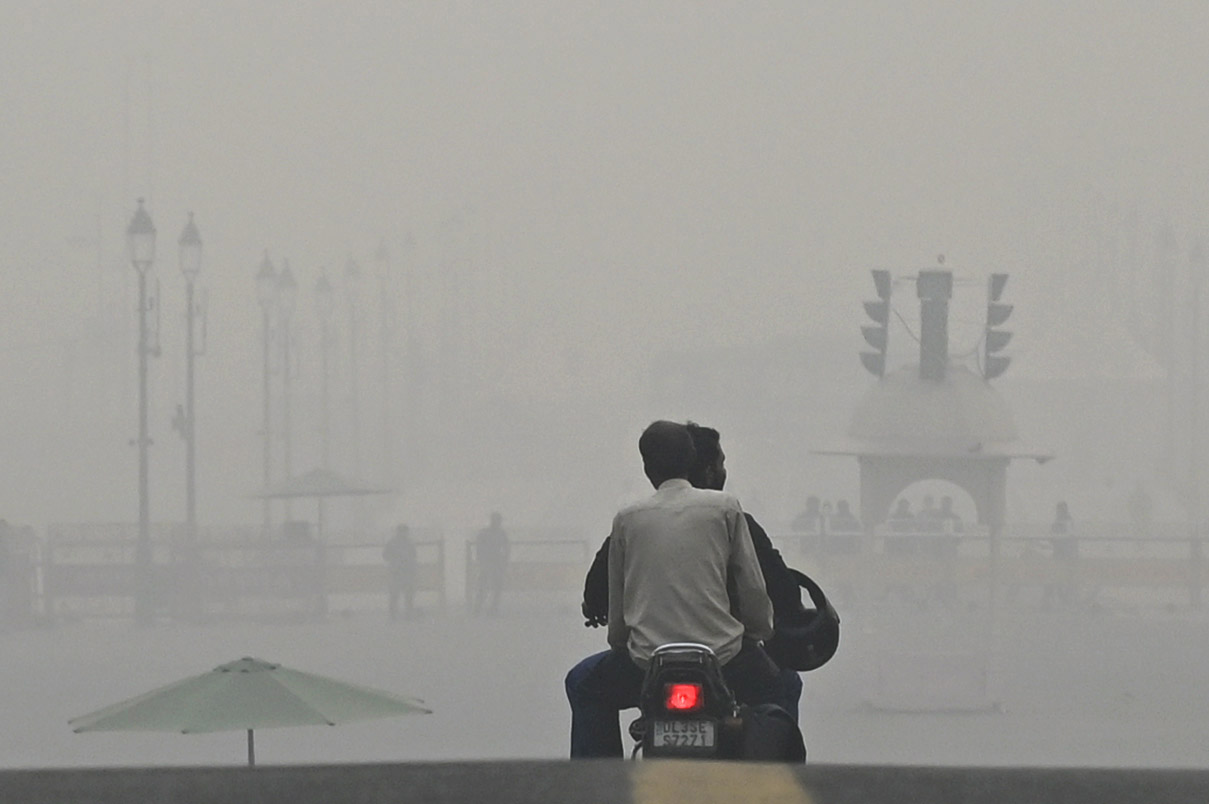 No Respite For Delhi As Air Quality Remains In Severe Category For The 11th Day In November 0694