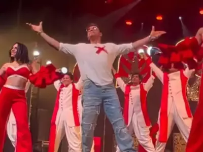 Watch: Dunki Star Shah Rukh Khan Hosts Fan Meet On 58th Birthday, Grooves To Jhoome Jo Pathaan