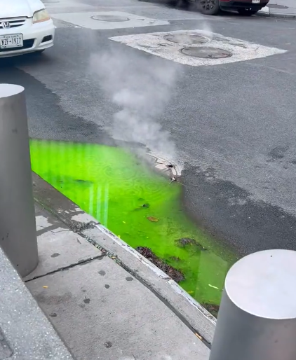 Mysterious green liquid in New York 