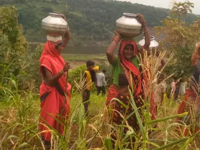 Displaced By Karam Dam, Residents Of 9 Villages Isolated On A Hillock In Dhar District