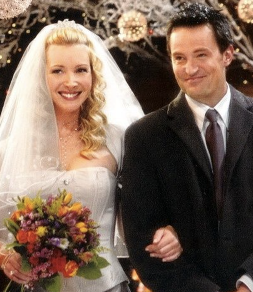 Lisa Kudrow Pays Tribute To Matthew Perry