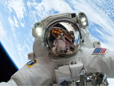 The Surprising Effect Of Space Conditions On Astronauts' Hands