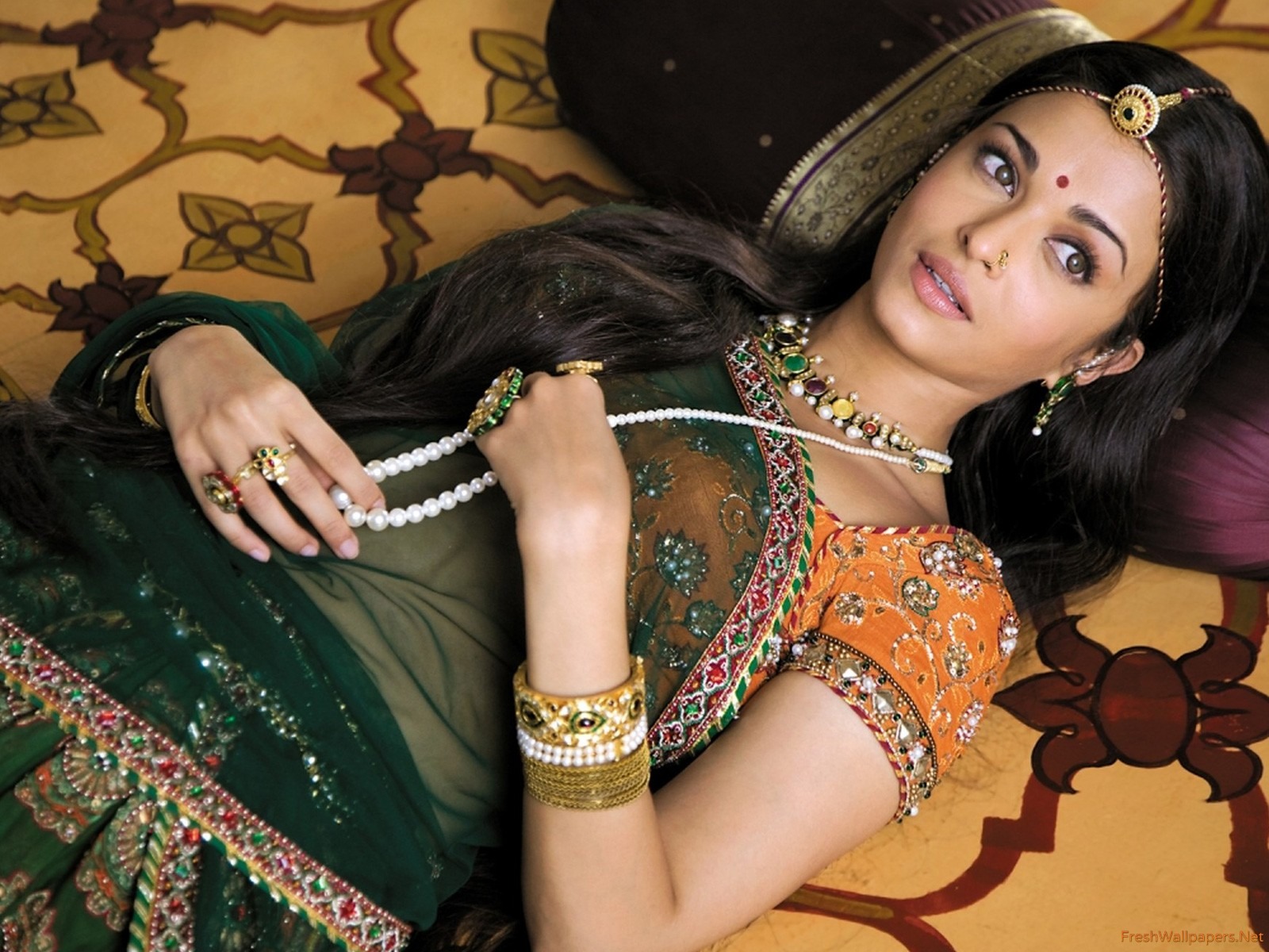 Birthday Girl: Four Aishwarya Rai Bachchan Hits Worth A Watch