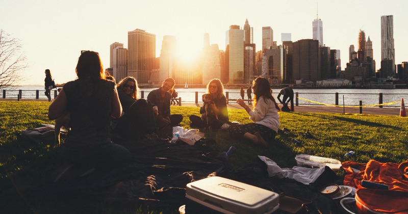 Here Are Tips For Indian Students To Adapt To A New Country And Make Friends