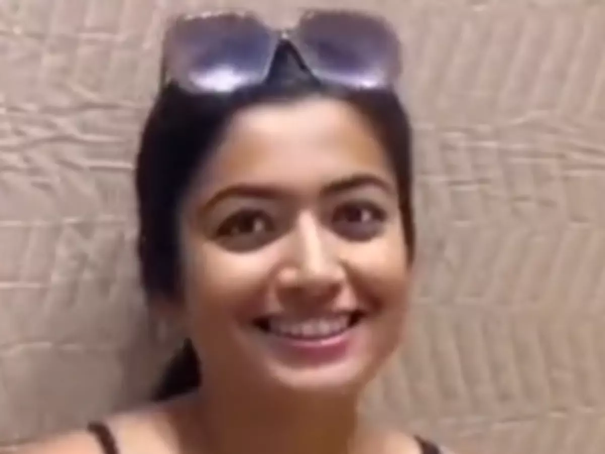 Rashmika's Deepfake Row: Centre Issues Strict Advisory To Social Sites Against Impersonation Rashmika's Deepfake Row: Centre Issues Strict Advisory To Social Sites Against Impersonation