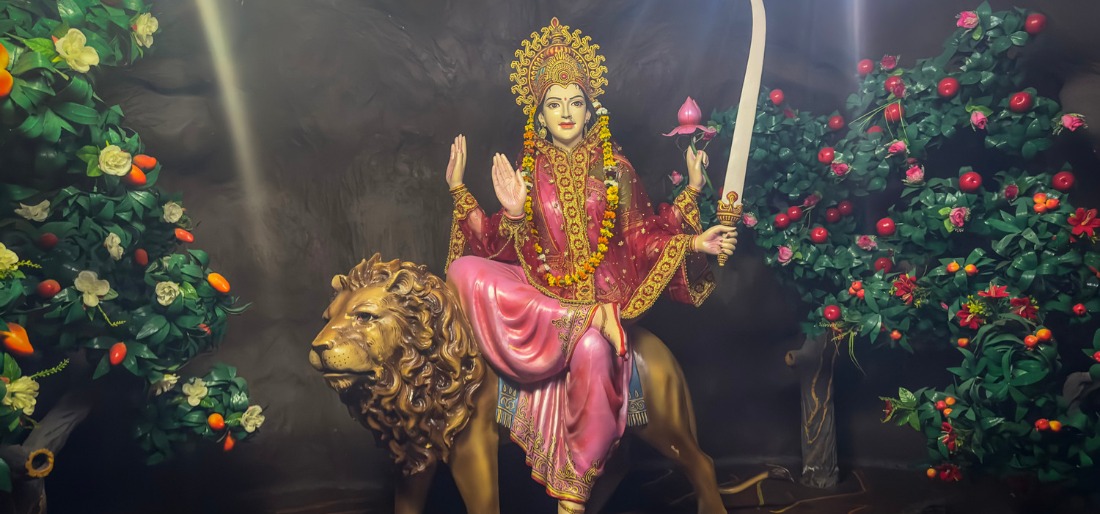 Navratri 2023 Day 6 Maa Katyayani Colour Puja Vidhi Muhurat Bhog Goddess Durga Aarti And Mantra 5564