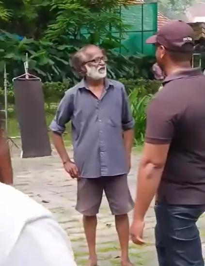 Rajinikanth's resemblance stuns the Internet