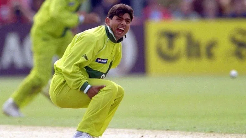 saqlain mushtaq 1