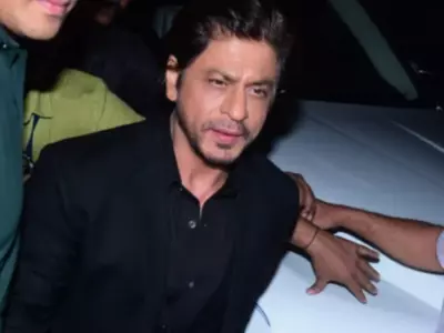 As SRK Parties With Rajkumar Hirani, Mukesh Chhabra Hints 'Dunki' Is As Great As 3 Idiots