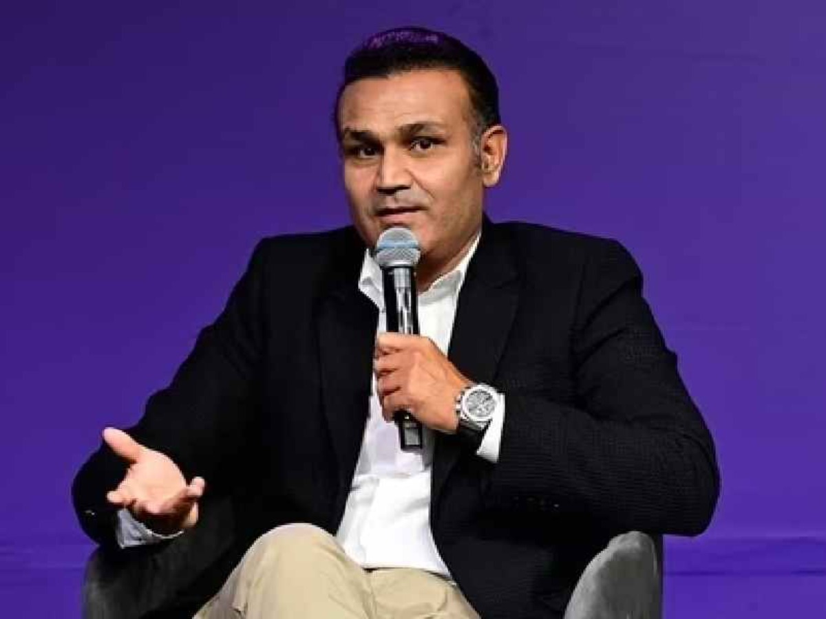 Virender Sehwag: वो तूफानी खिलाड़ी जिसका नाम आते ही फैंस को लंबे-लंबे ...