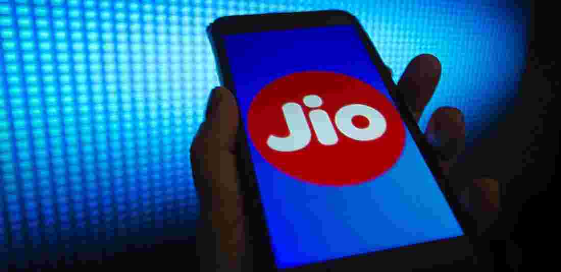 Why Telecom Giants Airtel & Jio May Soon Face Rs 14,400 Crore Tax Bill