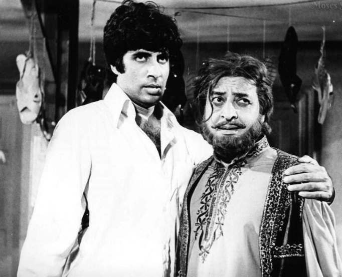 Happy Birthday Big B Some Unknown Facts About Amitabh Bachchan In Hindi/ Twitter