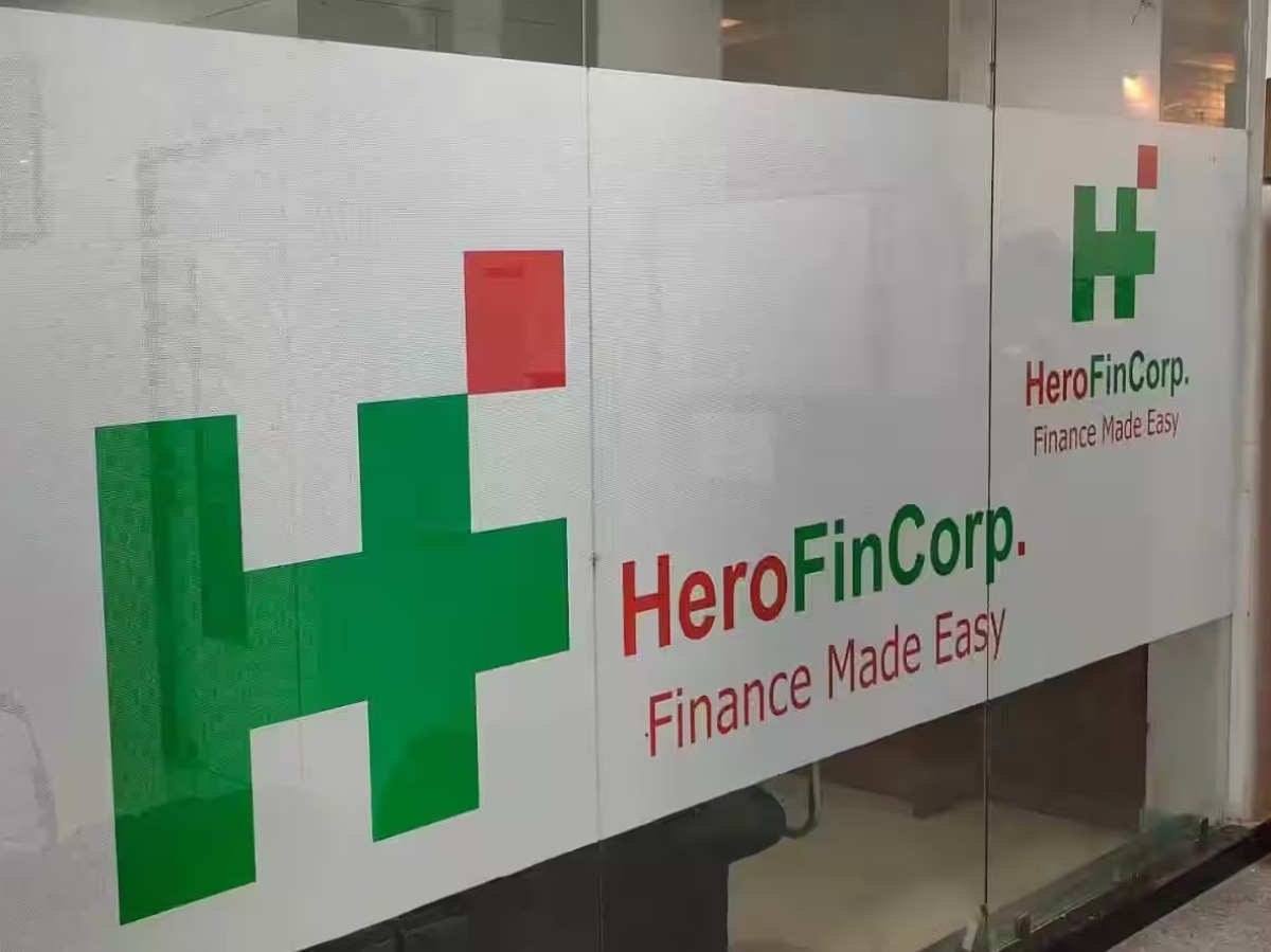 Hero FinCorp - Beware of fake emails from fake loan agents. Hero FinCorp  would never ask you for advance money to sanction loans or process loans. # HeroFinCorp #Spam #Fake #Phishing #Fraud #LoanTips |