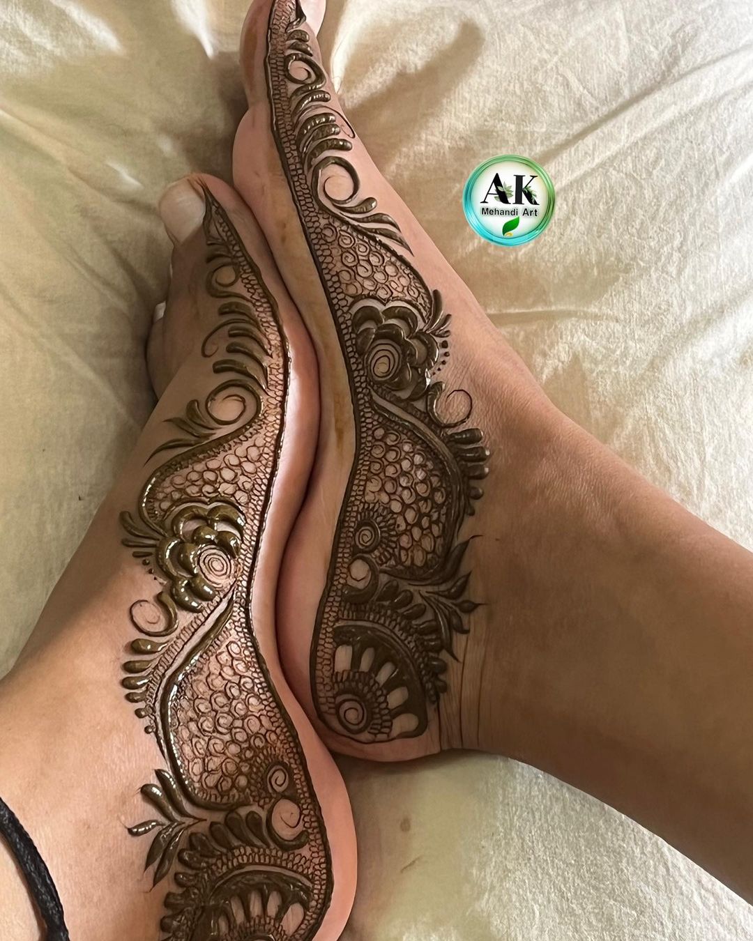 Feet and Leg Henna Designs | Kelly Caroline