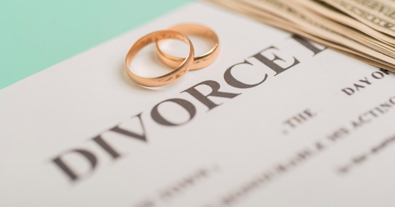 Lawyer 'Accidently' Gets Wrong Couple Divorced, And It Can't Be Undone