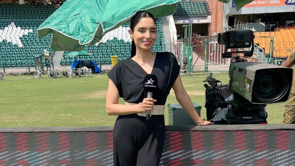 ICC Cricket World Cup 2023 who is pakistan anchor zainab abbas 