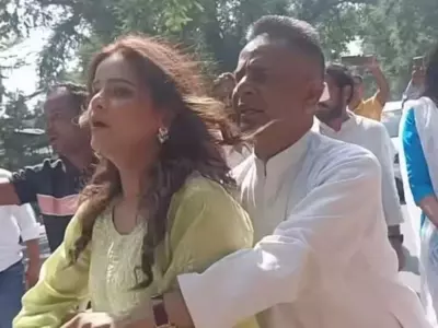 Shocking Video! Bigg Boss 16 Fame Archana Gautam & Her Father Beaten Up Outside Congress Office