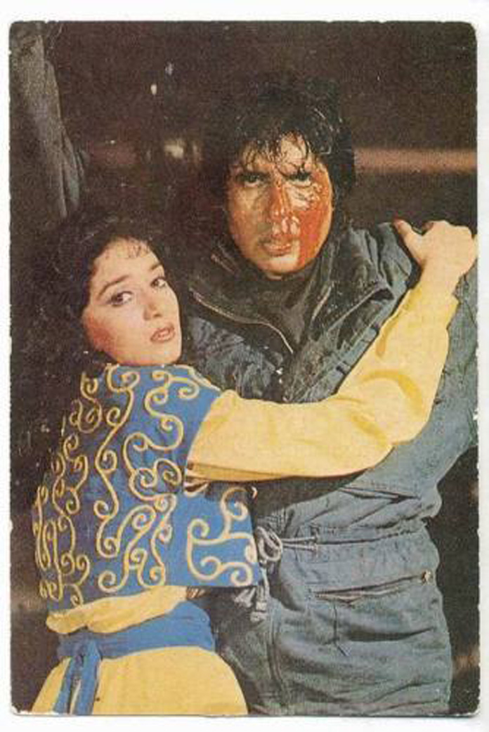 Do You Know Madhuri Dixit Was Kicked Out Of Big B's Movie Shanakht For
