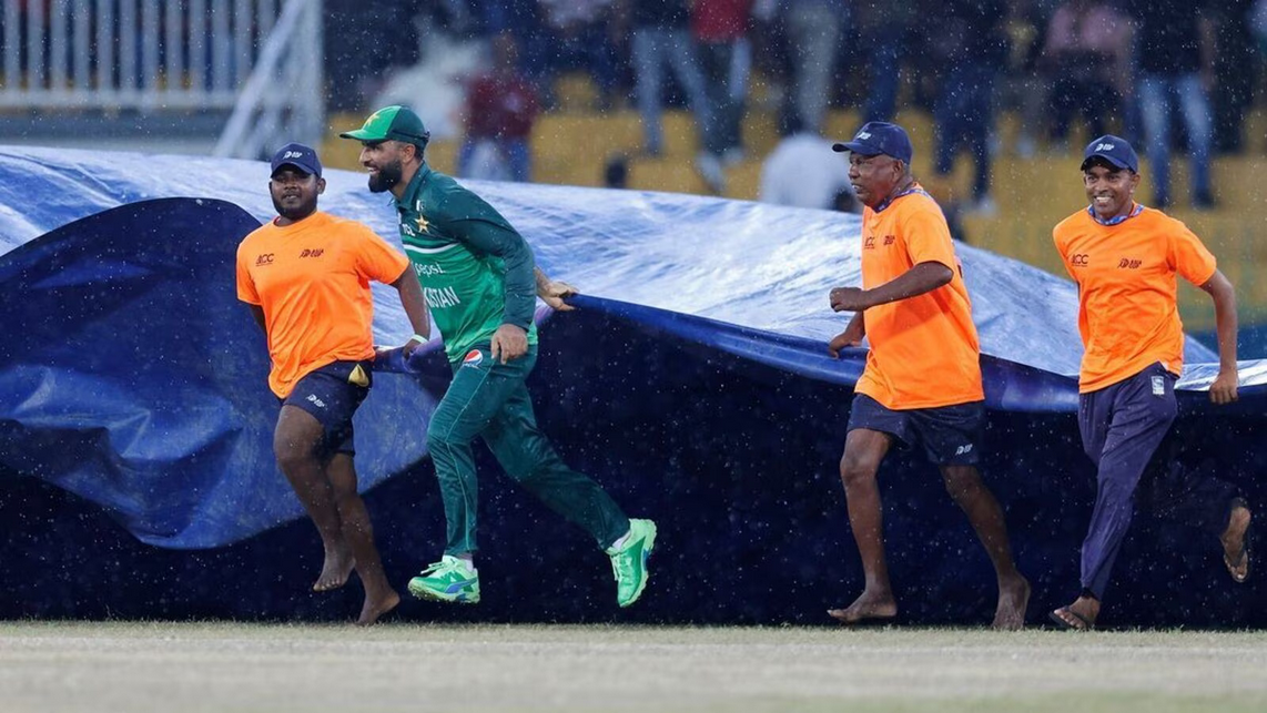 Fakhar Zaman Rain 