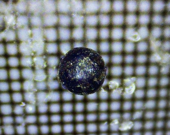 alien object outside of solar system found on earth claims physicist 