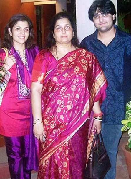 anuradha paudwal 