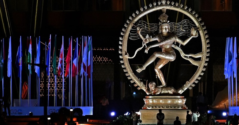 Who is under the feet of Lord Shiva in the Nataraja Murti? - Quora