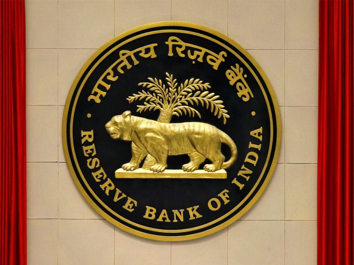 RBI mandates system-based asset classification for UCBs | Mint