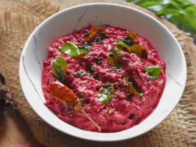 Beetroot curd rice