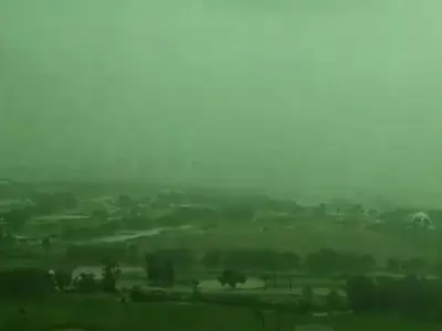 Dubai Witnesses Unusual Green Sky Phenomenon During Storm