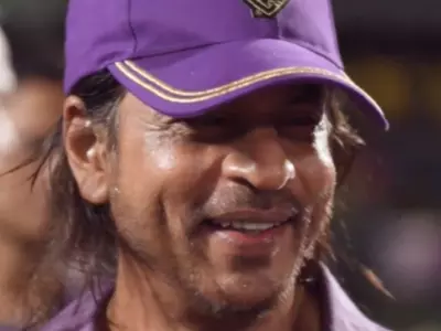 IPL 2024: Shah Rukh Khan Supports His Team Kolkata Knight Riders, Hugs Them Post Win