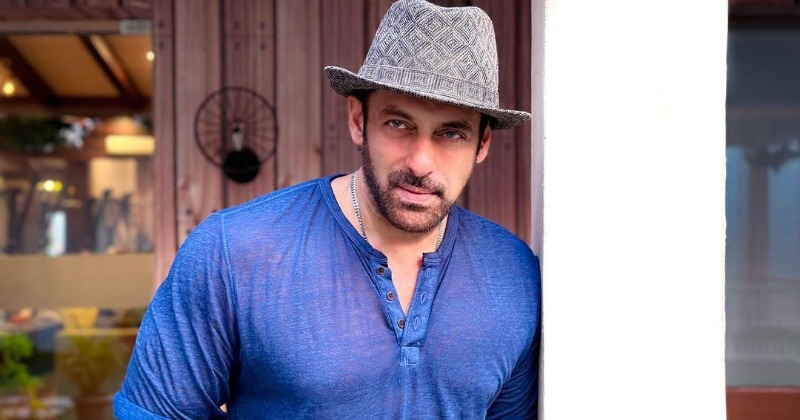 Two People Fire Gunshots Outside Salman Khans House Mumbai Police