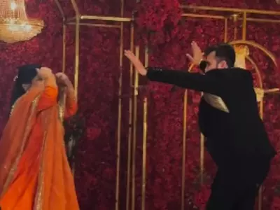 Internet Can't Stop Gushing After Groom Dances With Mom-in-law During Wedding Festivities