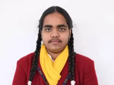 Online Community Supports UP Board Class 10 Topper Prachi Nigam