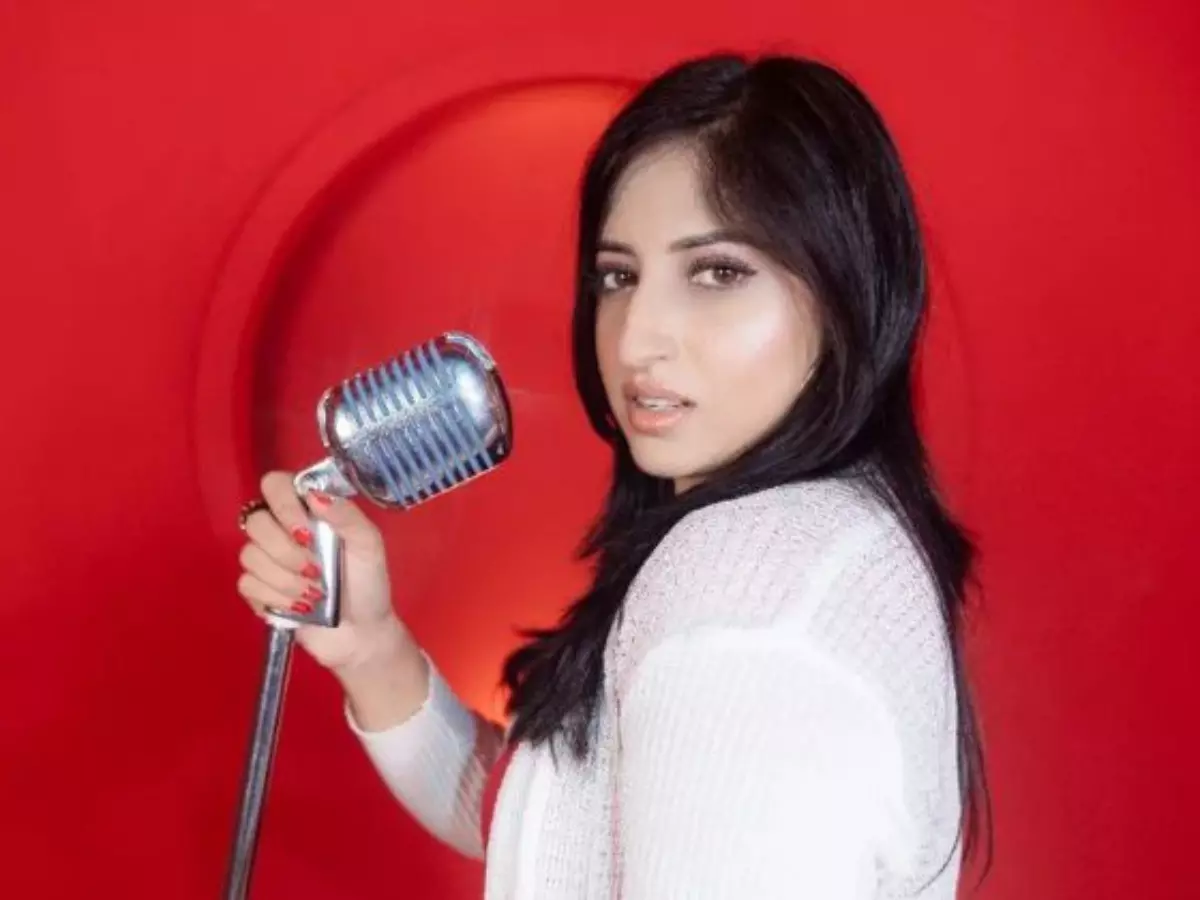 Gagni Porwal, singer behind internet's latest obsession- Lovebomber Baby