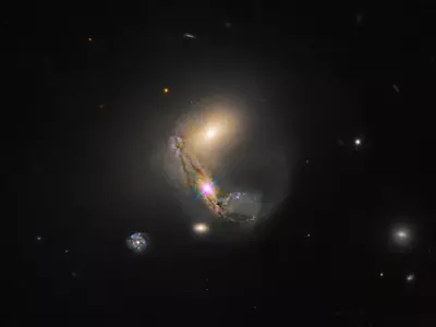  Incredible Images Of A ‘Galactic Romance’