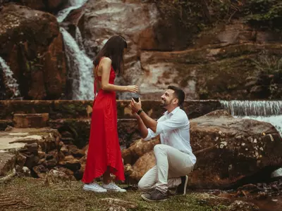 Propose Day 2024: Unique Propose Day WhatsApp Status, Quotes, Images, Greetings And Messages To Share