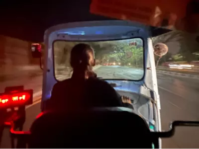 An Auto Rickshaw Ride Driven By A Woman Made One Passenger So Happy