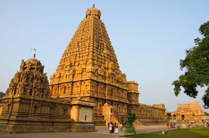 9 Temples Across India With Beautiful Architecture You Must Visit