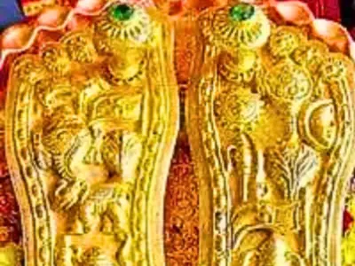 Gold-Plated Footwear For Lord Ram's Homage