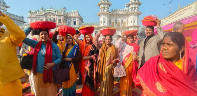 Ram Mandir, Ayodhya, has received valuable gifts from Nepal and Sri Lanka