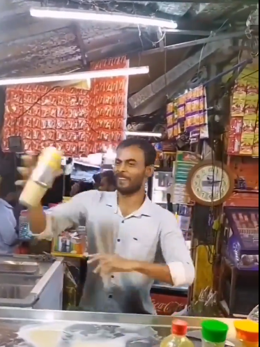 There's a reason why Anand Mahindra is impressed by this hawker