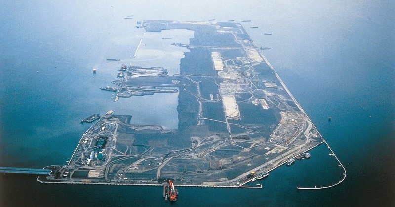 Japan Built A $20 Million Airport In The Ocean, But It Is Sinking