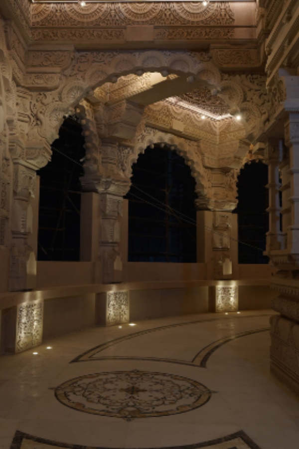 night photos of ram mandir 