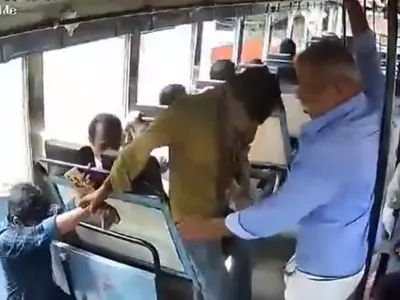 Viral video: Kerala bus conductor dubbed 'Desi Spiderman' for daring act