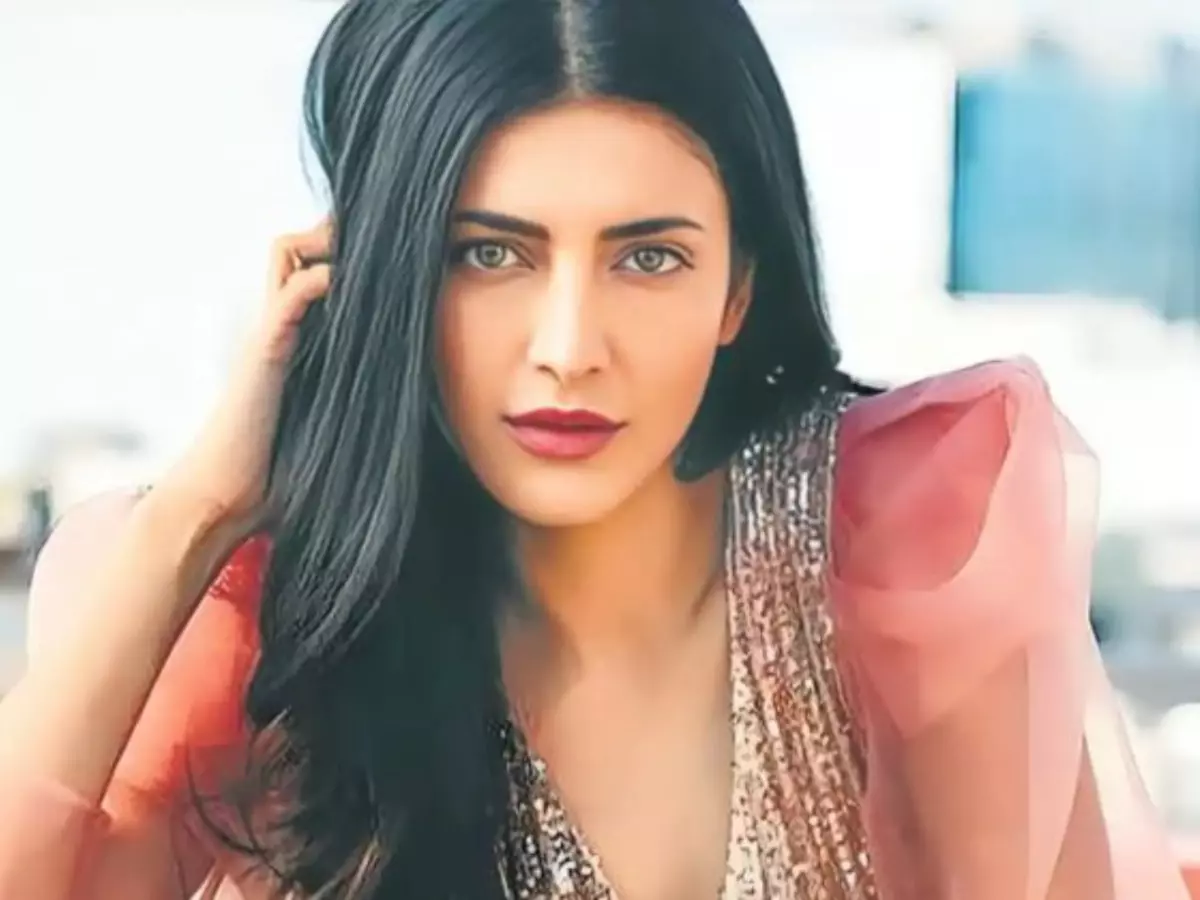 'Not ok to reduce us to Idli Sambhar Dosa': Shruti Haasan calls out micro racism against South Indians